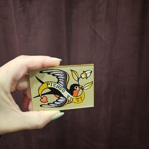 Used " Pienso En Ti " pocket mirror